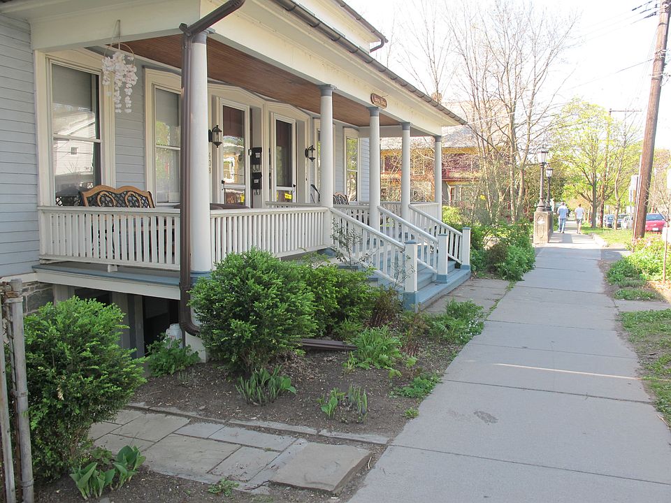 Aurora House, looking north