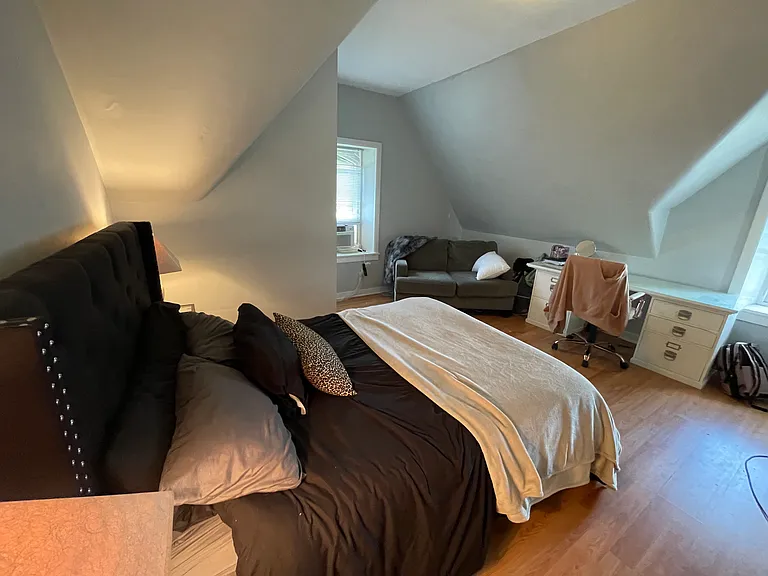 6024 Wayne Ave #3A — Photo 5
