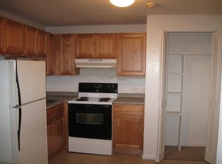 137 Pilgrim Ave APT 42, Coventry, RI 02816