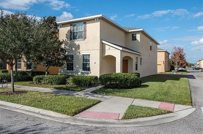 1st image of 9028 Sienna Moss Ln