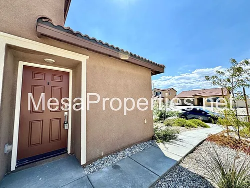 14173 Mustang Cir #B Photo 1