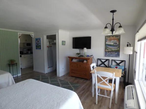 D17 Island Inn Rd #27, Oak Bluffs, MA 02557