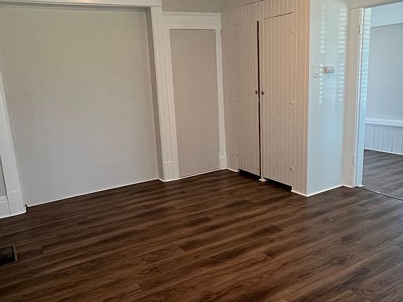4th image of 377 E Pearl St APT 2