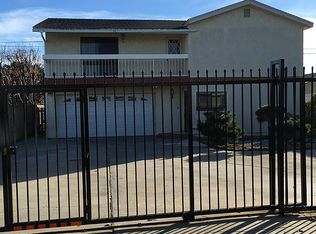 1318 W 220th St, Torrance, CA 90501