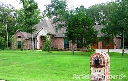 4834 Red Oak Dr
						:
						Quiet Country Lifestyle