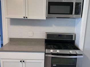 198 Hansen Ave #1, Bridgeport, CT 06605