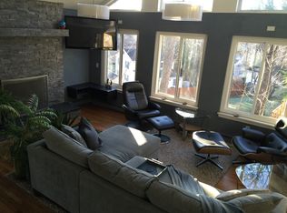 14 Richmond Hill Rd, Norwalk, CT 06854