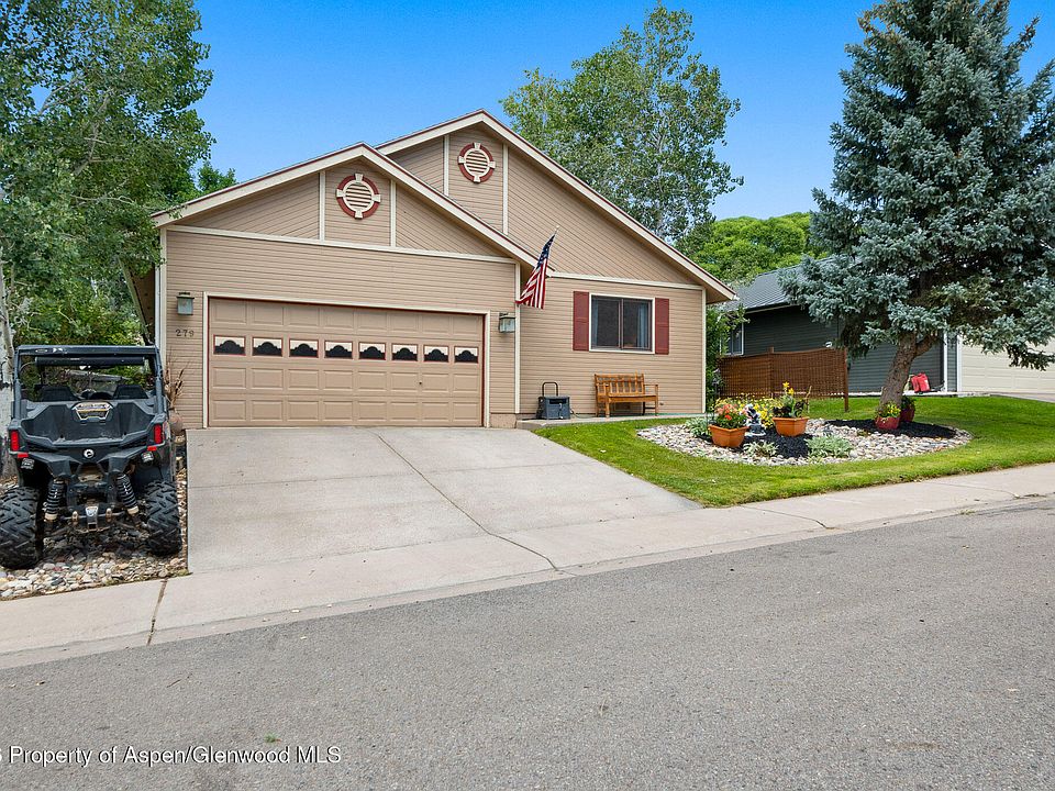 1st image of 279 Buckthorn Rd