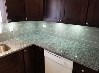 5712 Ridgemont Ln APT 1E, Chicago Ridge, IL 60415