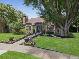321 Antler Ct, Lewisville, TX 75067