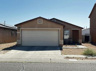 7351 S Bolingbroke Ave, Tucson, AZ 85746
