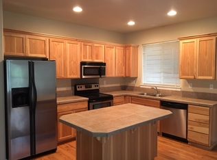 17963 SW Brisk Ln, Beaverton, OR 97007