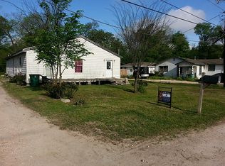 4309 Guessena St, Houston, TX 77013