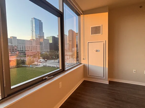611 S Wells St APT 1003, Chicago, IL 60610