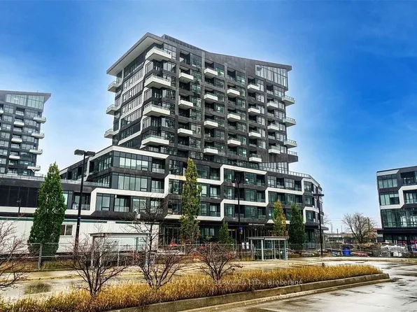 2485 Taunton Rd #516, Oakville, ON L6H 0L3