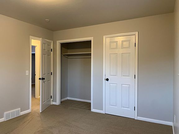 5th image of 2729 Erna Dr #2