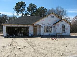 1st image of 1942 Staffwood Dr