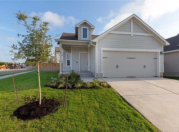 2nd image of 128 Wind Flower Ln