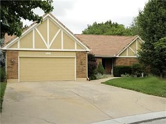 1st image of 5109 NE Ash Grove Pl