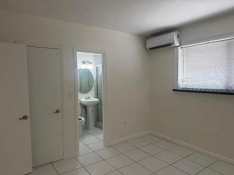 6310 SW 79th St — Photo 7