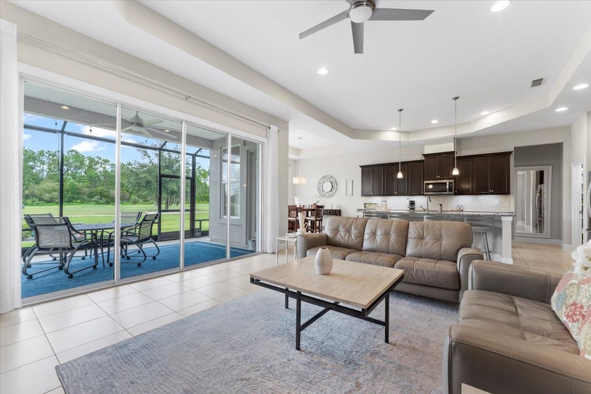 next background image