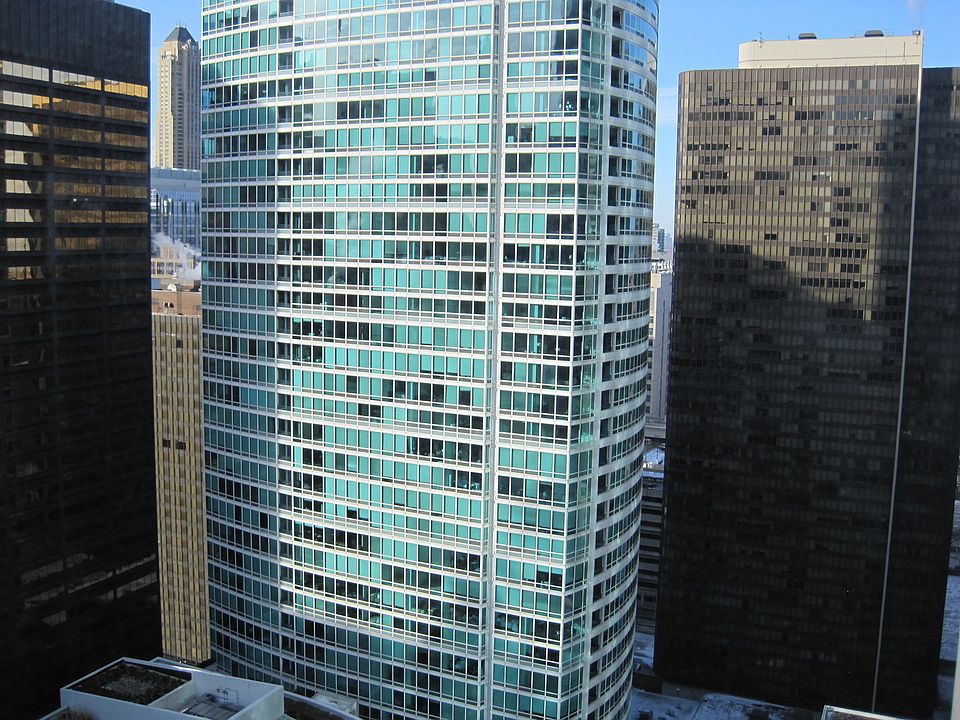 1st image of 512 N McClurg Ct APT 2611