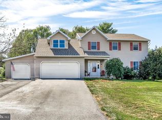 1023 Flagstone Ct, Lancaster, PA 17603