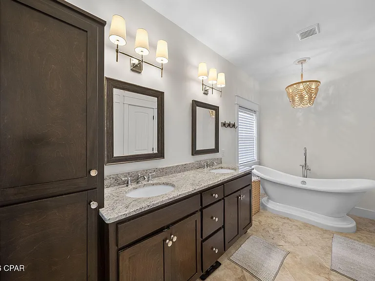 409 Liverpool Ave — Photo 30