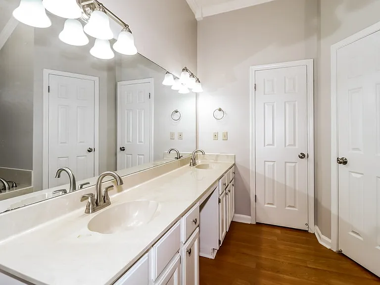 4800 Harvest Knoll Cv S — Photo 12