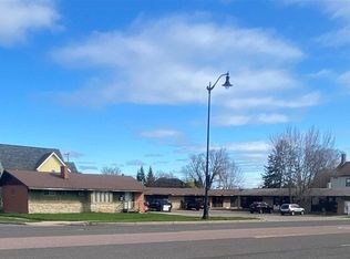 407 Lake Shore Dr E, Ashland, WI 54806