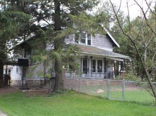 9527 Hilltop Rd, Reedsville, WI 54230
