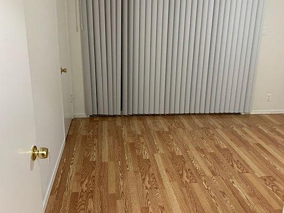 4th image of 832 S Gramercy Pl APT 6