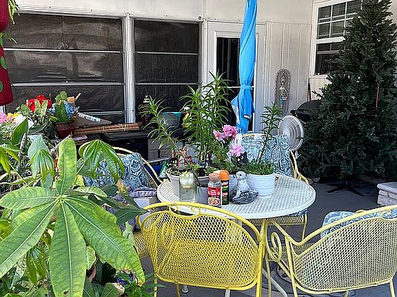 5th image of 12928 Seminole Blvd #37