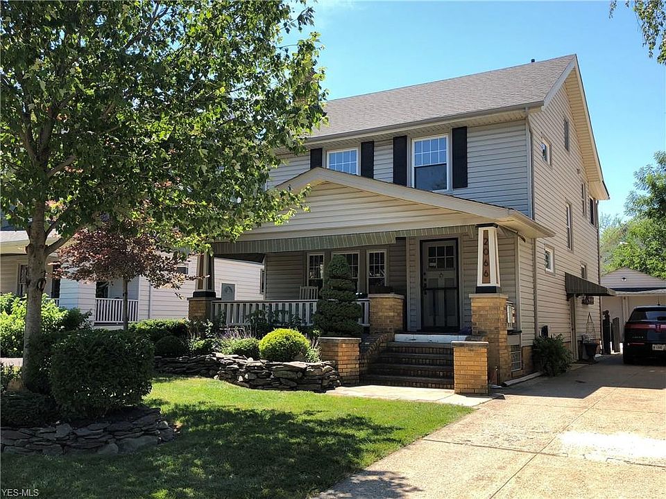 1st image of 2066 Lakeland Ave