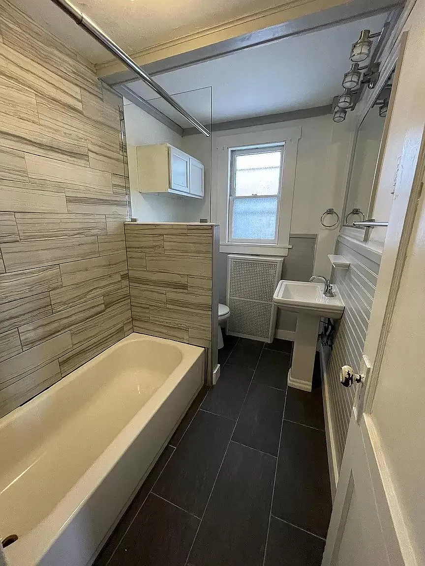 113 Woodlawn Ave — Photo 4