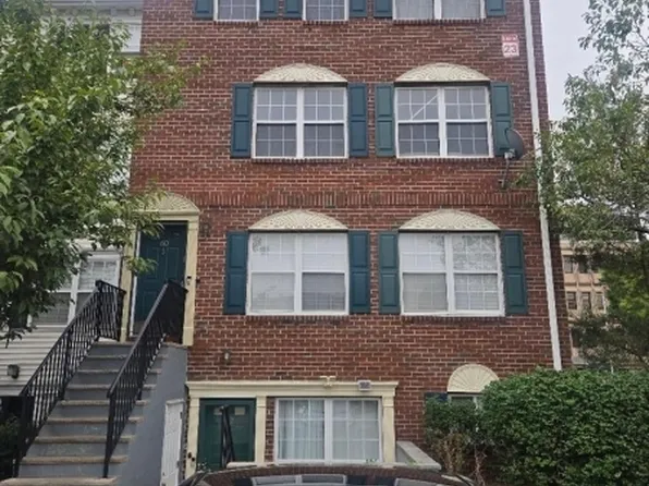 80 Callahan Ct, Newark City, NJ 07103
