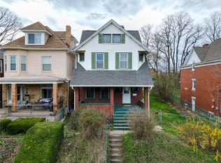 14 Oakwood Rd, Pittsburgh, PA 15205