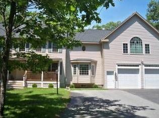 87 Chestnut Rd, Tyngsboro, MA 01879