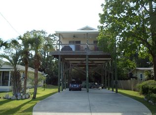 1484 Shell Point Rd, Crawfordville, FL 32327