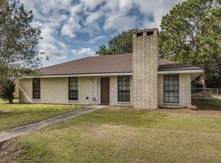 300 Vivian Dr, Lafayette, LA 70508