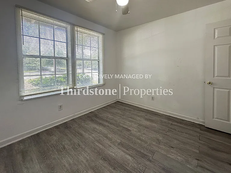 5638 Vernon Rd — Photo 10