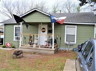 703 Crockett St, Terrell, TX 75160