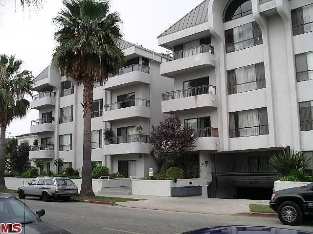 1st image of 221 S Gale Dr Unit 403