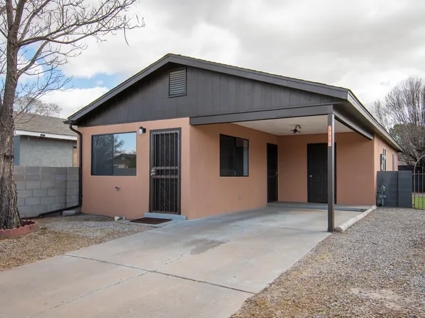 1116 Sawmill Rd, Bernalillo, NM 87004