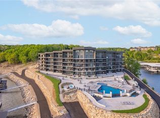 182 Vintage Dr #3G, Lake Ozark, MO 65049