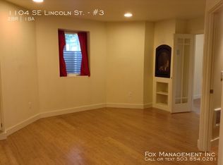 1104 SE Lincoln St APT 3, Portland, OR 97214