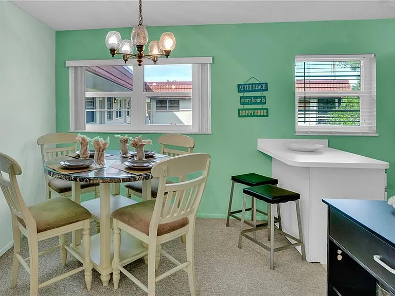 6 Vista Palm Ln #202 — Photo 5