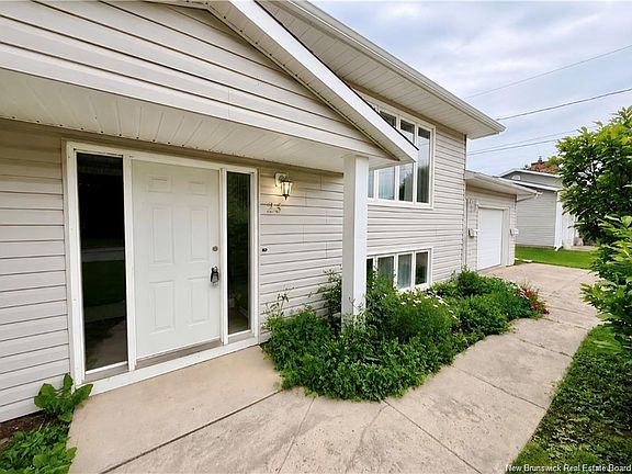 4th image of 23 Pembroke Cres