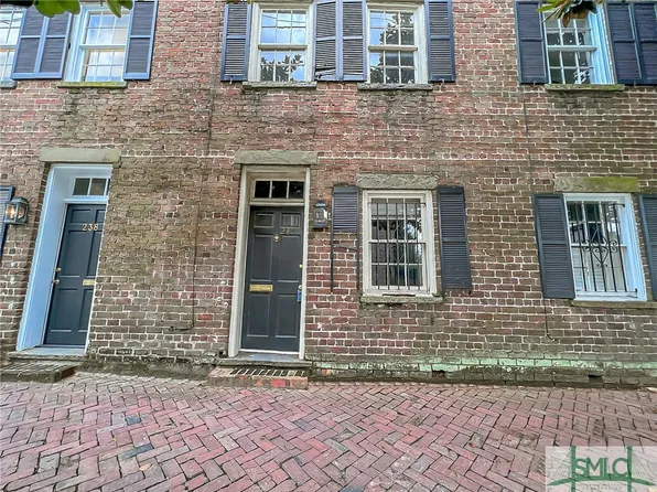 240 PRICE Street, Savannah, GA 31401