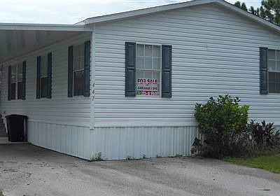 4th image of 447 Sand Cove Dr